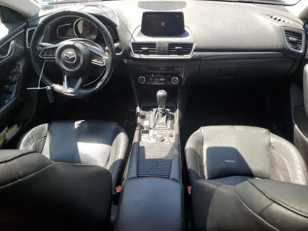 3MZBN1M39HM131163 2017 MAZDA 3 - Image 8
