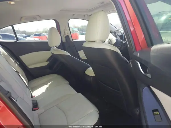 3MZBN1M39HM147136 2017 MAZDA 3 - Image 8