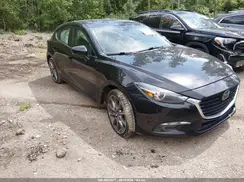 3MZBN1M39JM162967 2018 MAZDA 3