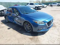 3MZBN1M39JM171278 2018 MAZDA 3