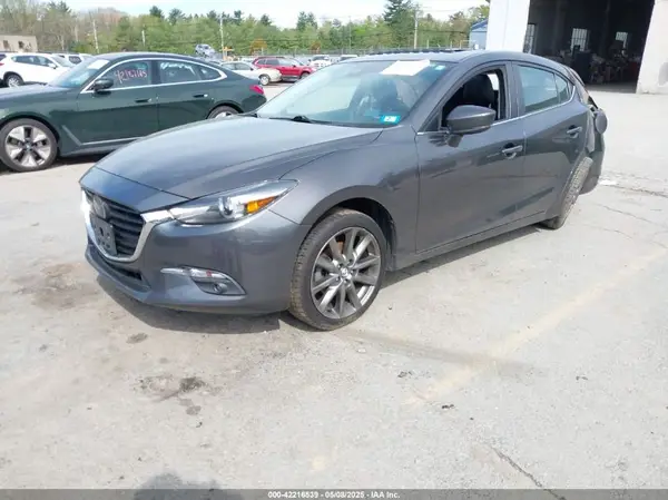 3MZBN1M39JM192552 2018 MAZDA 3 - Image 2