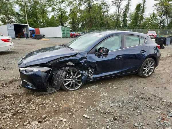 3MZBN1M39JM202187 2018 MAZDA 3 - Image 1