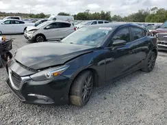 3MZBN1M39JM217983 2018 MAZDA 3
