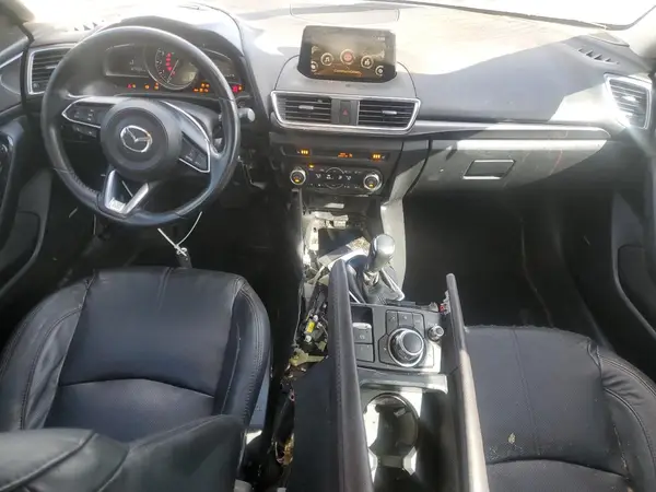 3MZBN1M39JM217983 2018 MAZDA 3 - Image 8