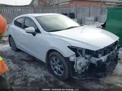 3MZBN1M39JM225825 2018 MAZDA 3