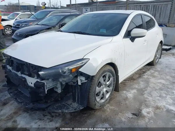 3MZBN1M39JM225825 2018 MAZDA 3 - Image 2