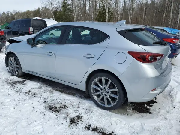 3MZBN1M39JM227901 2018 MAZDA 3 - Image 2