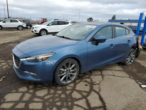 3MZBN1M39JM229065 2018 MAZDA 3 - Image 1