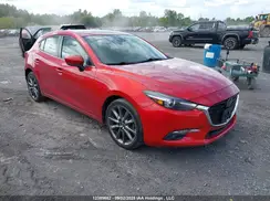3MZBN1M39JM230751 2018 MAZDA 3