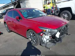 3MZBN1M39JM238364 2018 MAZDA 3