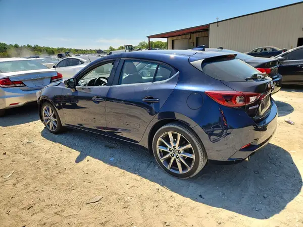 3MZBN1M39JM257304 2018 MAZDA 3 - Image 2