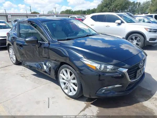 3MZBN1M3XHM131236 2017 MAZDA 3 - Image 1