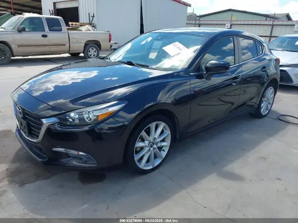 3MZBN1M3XHM131236 2017 MAZDA 3 - Image 2