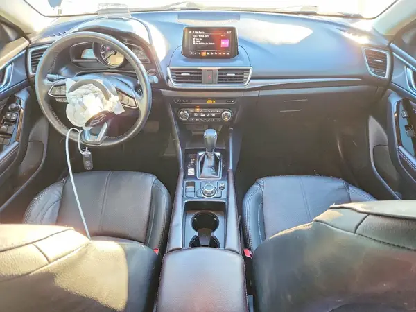 3MZBN1M3XHM131432 2017 MAZDA 3 - Image 8