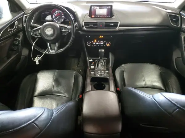 3MZBN1M3XHM135528 2017 MAZDA 3 - Image 8