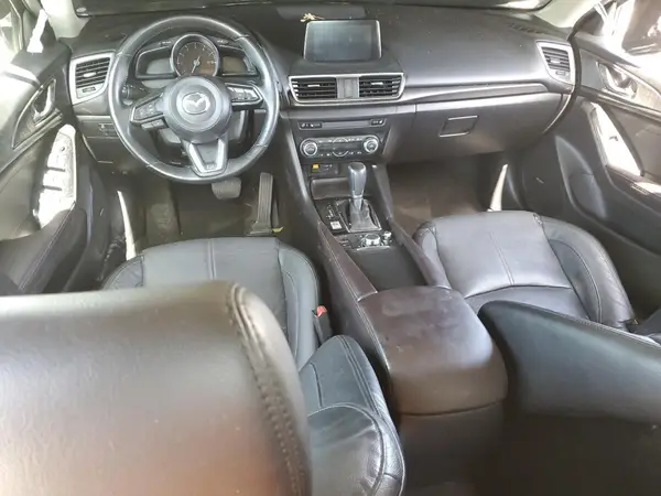 3MZBN1M3XHM148604 2017 MAZDA 3 - Image 8