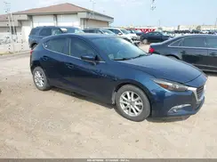 3MZBN1M3XJM162640 2018 MAZDA 3