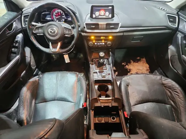 3MZBN1M3XJM163450 2018 MAZDA 3 - Image 8