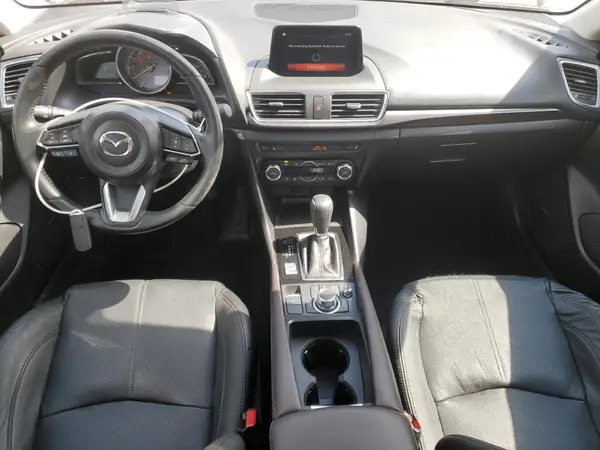 3MZBN1M3XJM169927 2018 MAZDA 3 - Image 8