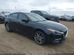 3MZBN1M3XJM174478 2018 MAZDA 3