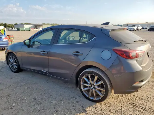 3MZBN1M3XJM189661 2018 MAZDA 3 - Image 2