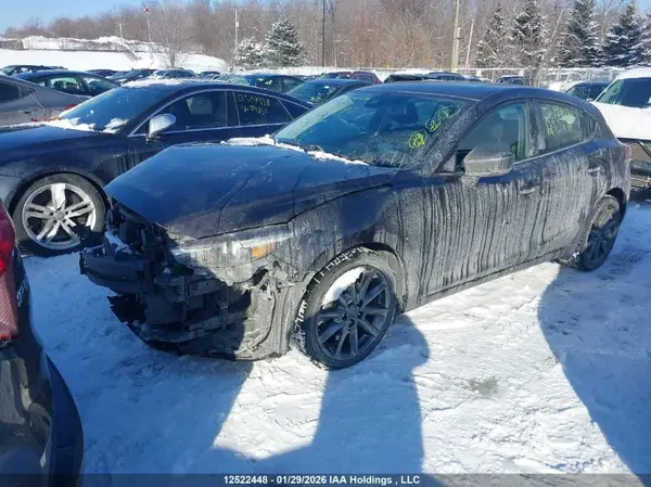 3MZBN1M3XJM192074 2018 MAZDA 3 - Image 2