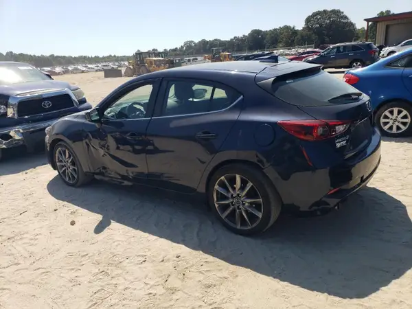 3MZBN1M3XJM245906 2018 MAZDA 3 - Image 2