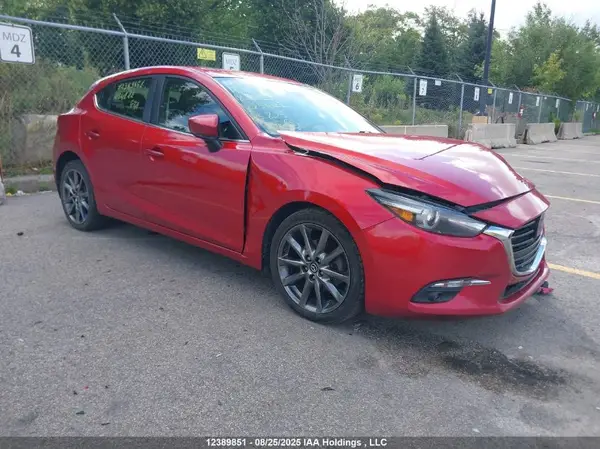 3MZBN1M3XJM254122 2018 MAZDA 3 - Image 1
