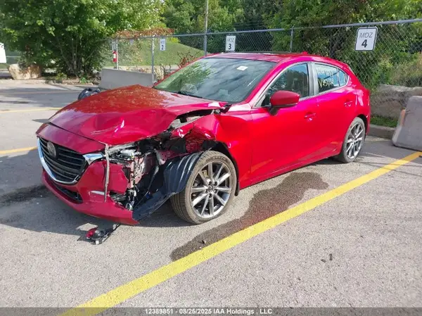 3MZBN1M3XJM254122 2018 MAZDA 3 - Image 2