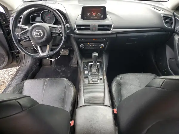 3MZBN1M3XJM263063 2018 MAZDA 3 - Image 8