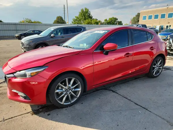 3MZBN1M3XJM269669 2018 MAZDA 3 - Image 1