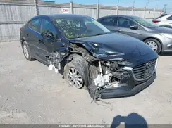 3MZBN1T71JM242574 2018 MAZDA 3