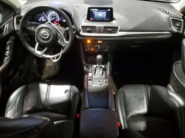 3MZBN1T74JM235571 2018 MAZDA 3 - Image 8