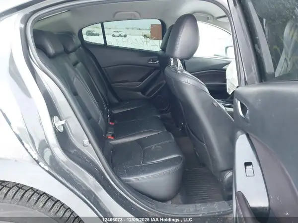 3MZBN1T78HM143650 2017 MAZDA 3 - Image 8