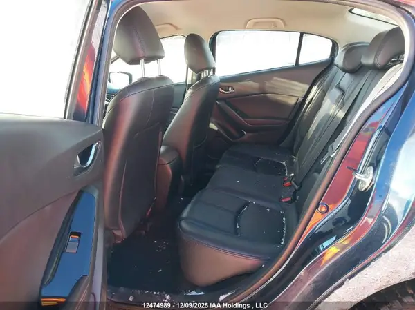 3MZBN1T7XJM226146 2018 MAZDA 3 - Image 8