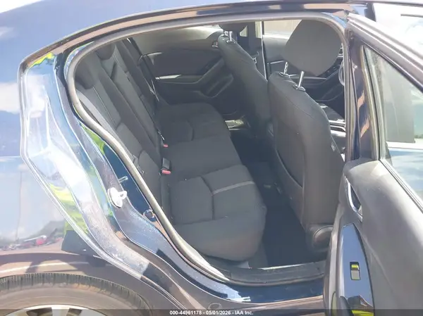 3MZBN1U70HM103934 2017 MAZDA 3 - Image 8