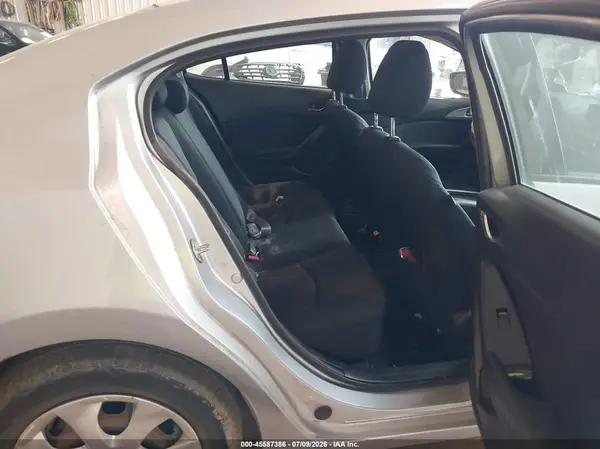 3MZBN1U70HM107448 2017 MAZDA 3 - Image 8