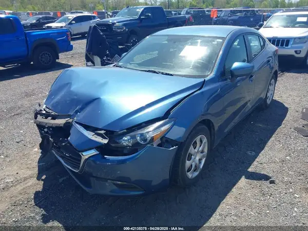 3MZBN1U70HM110169 2017 MAZDA 3 - Image 2
