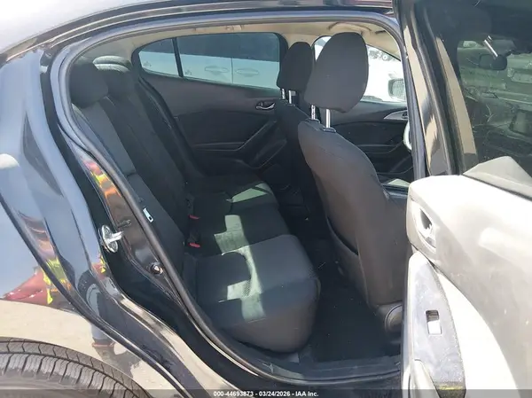 3MZBN1U70HM113265 2017 MAZDA 3 - Image 8