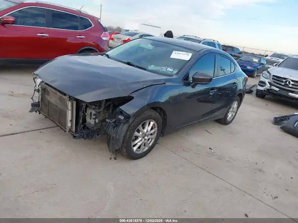 3MZBN1U70HM115971 2017 MAZDA 3 - Image 2