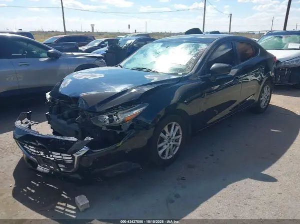 3MZBN1U70HM119521 2017 MAZDA 3 - Image 2