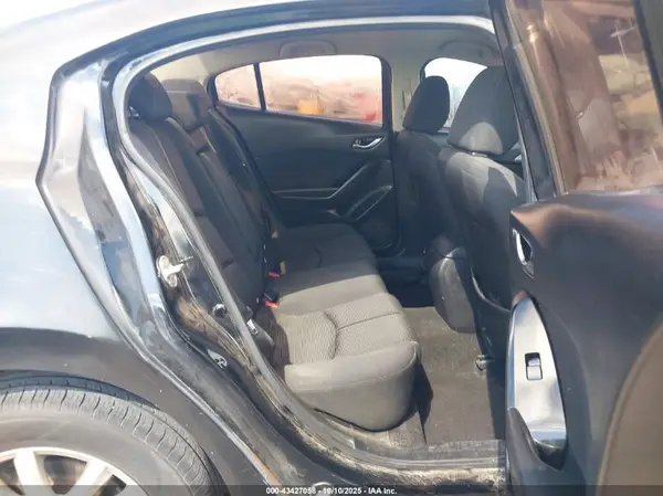 3MZBN1U70HM119521 2017 MAZDA 3 - Image 8