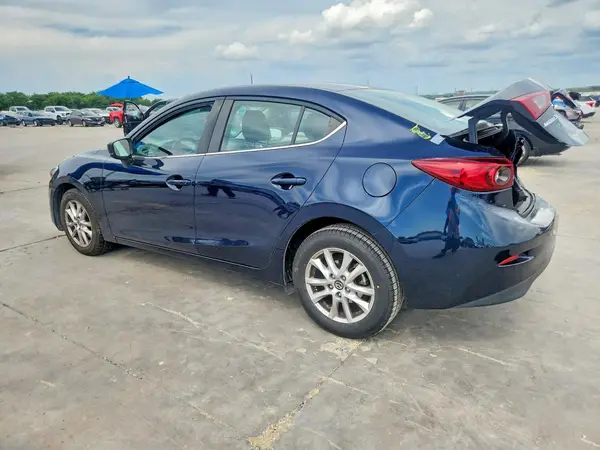 3MZBN1U70HM134875 2017 MAZDA 3 - Image 2