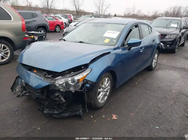 3MZBN1U70HM135346 2017 MAZDA 3 - Image 2