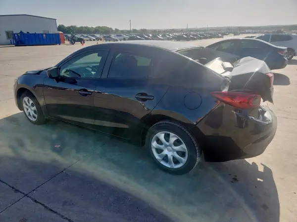 3MZBN1U70HM144239 2017 MAZDA 3 - Image 2