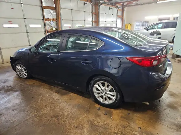 3MZBN1U70HM150087 2017 MAZDA 3 - Image 2