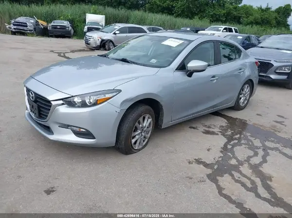 3MZBN1U70HM155841 2017 MAZDA 3 - Image 2