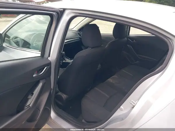 3MZBN1U70HM155841 2017 MAZDA 3 - Image 8