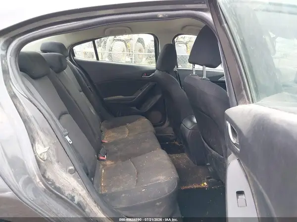 3MZBN1U70JM165789 2018 MAZDA 3 - Image 8
