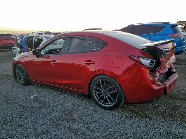 3MZBN1U70JM166702 2018 MAZDA 3 - Image 2